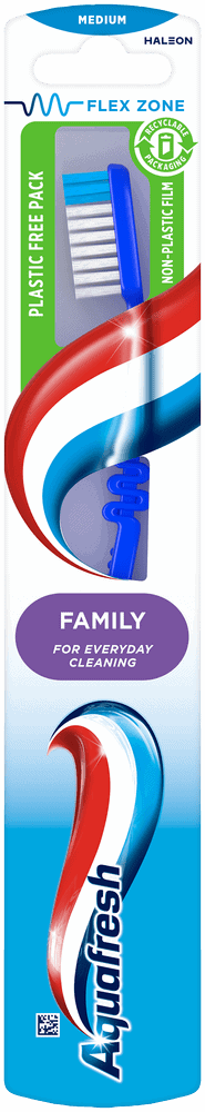 Aquafresh Family Medium Toothbrush 1s
